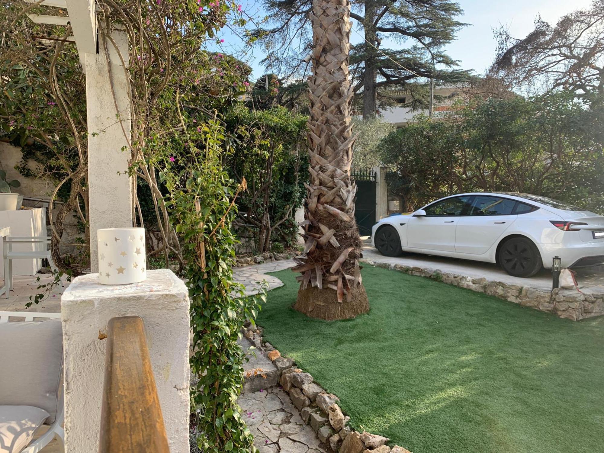 55m2 Charmante Maison Mitoyenne, Jardin, Parking Hébergement de vacances