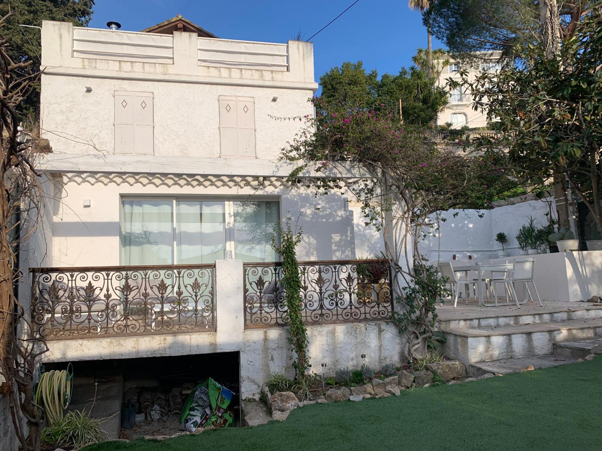 55m2 Charmante Maison Mitoyenne, Jardin, Parking * Cannes